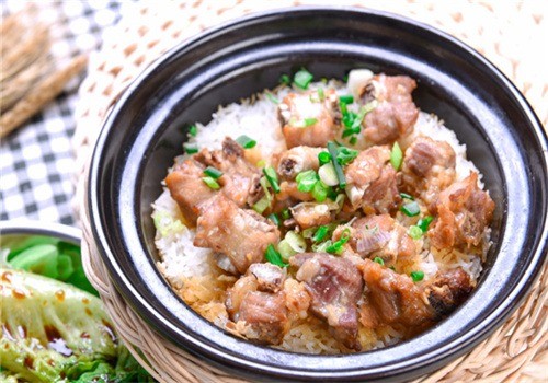 雅姐煲仔饭加盟