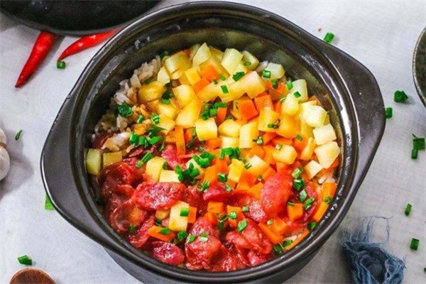 正义凛然煲仔饭加盟
