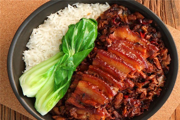 陈江波煲仔饭加盟