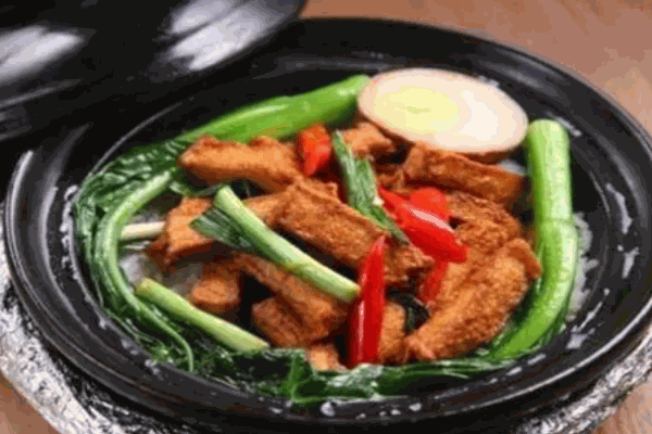 阿冰煲仔饭加盟
