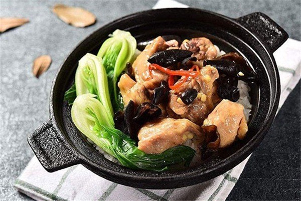 唐煲私厨煲仔饭加盟