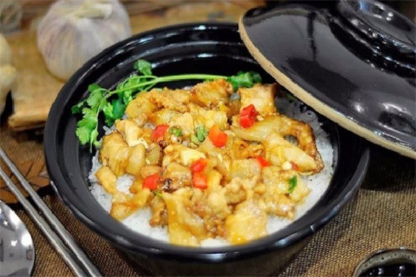 米萌仔煲仔饭加盟
