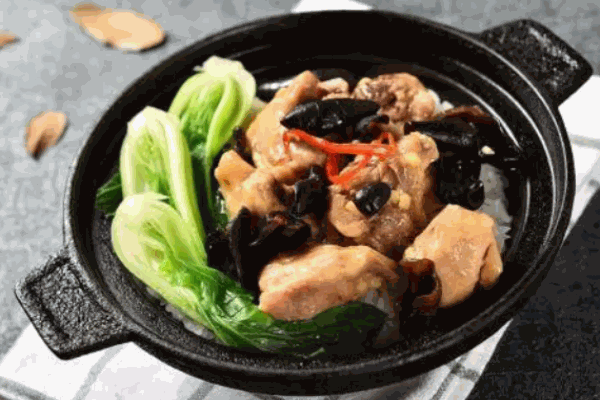优米煲仔饭加盟