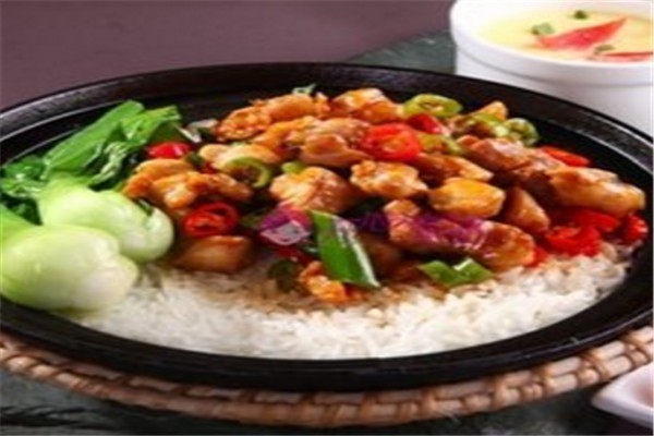 川湘粤煲仔饭加盟