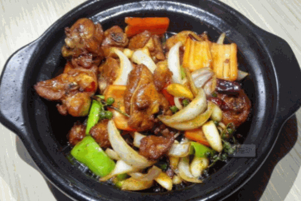 咣咣煲仔饭加盟