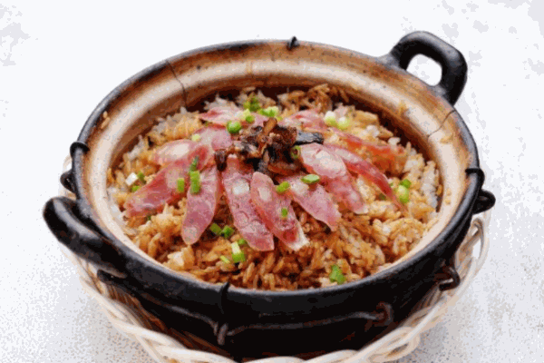 聚龙轩煲仔饭加盟