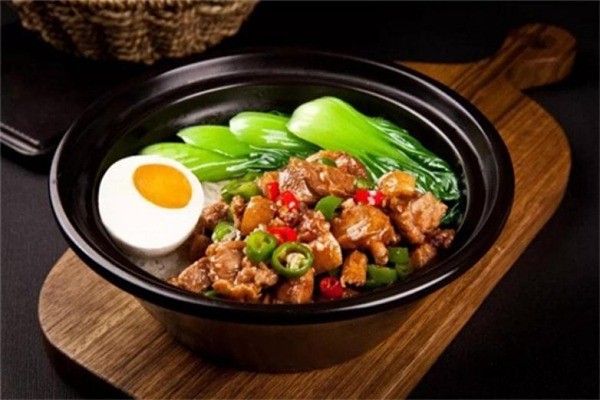 王茂煲仔饭加盟