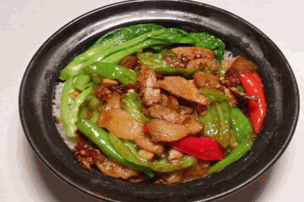 湘味园煲仔饭加盟
