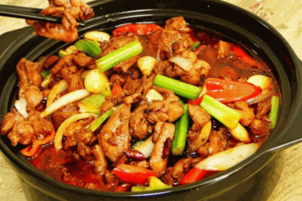 唐章记煲仔饭加盟