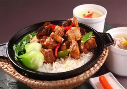 旺旺煲仔饭加盟