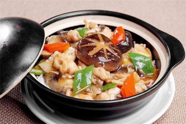 喵喵美食屋煲仔饭加盟