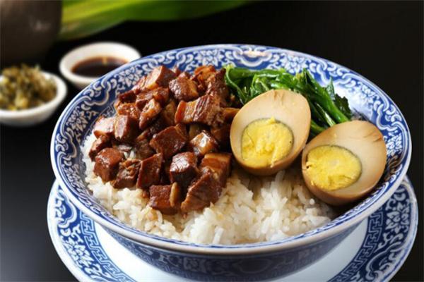 饱上皇煲仔饭加盟