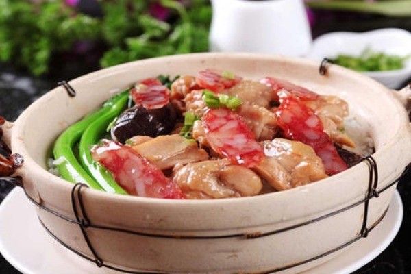 鑫康煲仔饭加盟