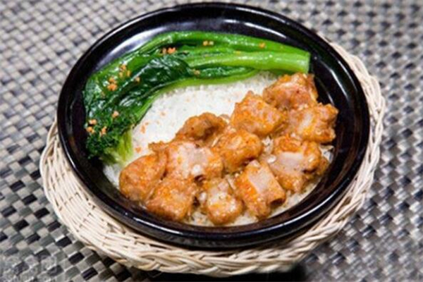 臻味煲仔饭加盟