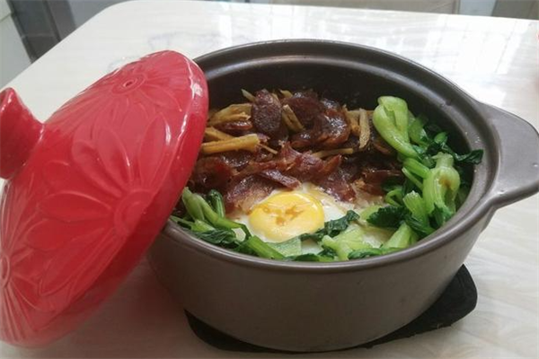 世川煲仔饭加盟