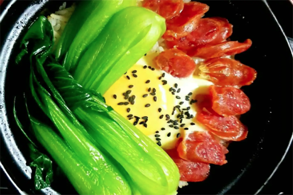 馔烧煲仔饭加盟