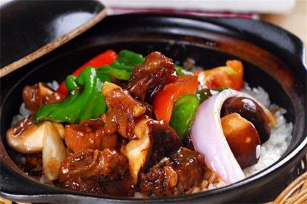 刁馋煲仔饭加盟