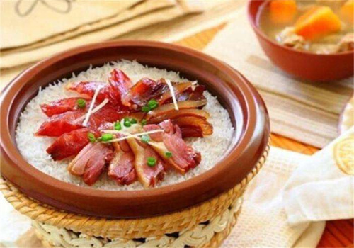 聚湘缘紫砂煲拌饭加盟