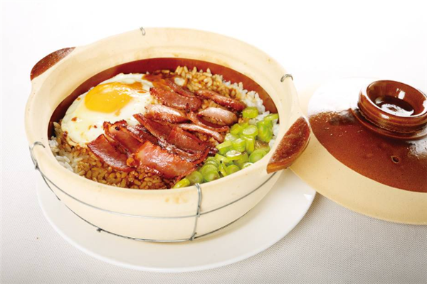 品佳煲仔饭加盟