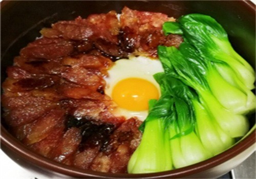 富源煲仔饭加盟