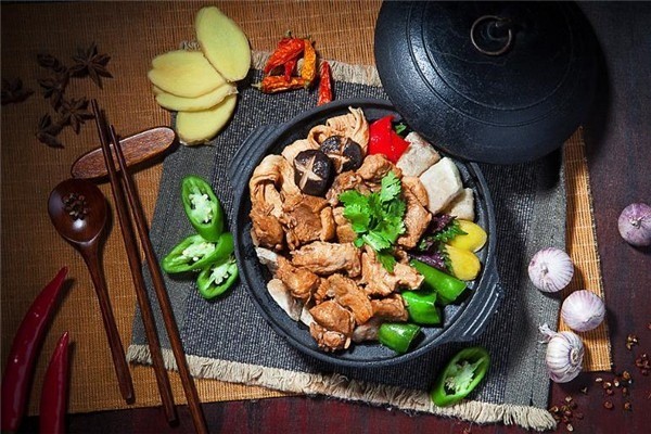 斌仔煲仔饭加盟