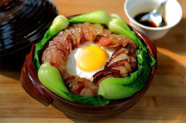 蒸食烩煲仔饭加盟