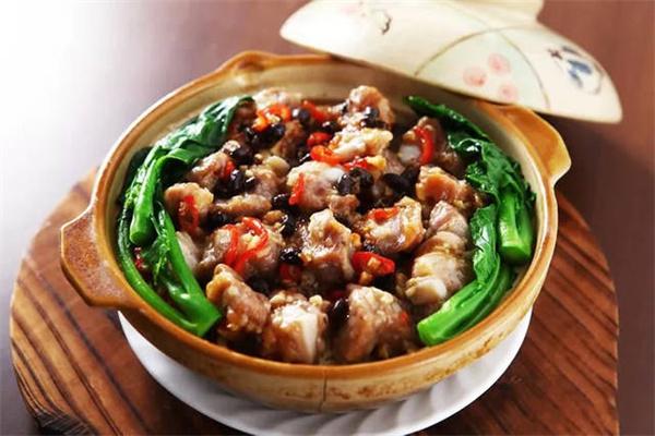 梓豪功夫煲仔饭加盟