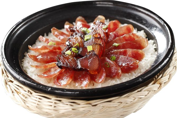 日记煲仔饭加盟