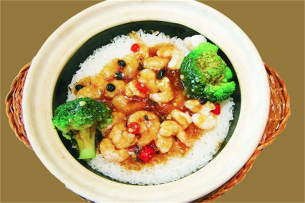 商元圣北式煲仔饭加盟