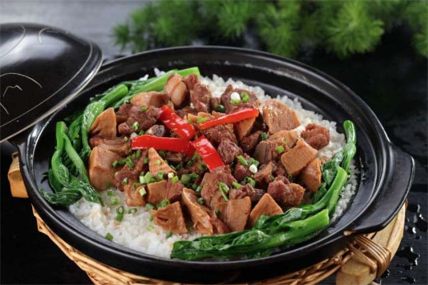 曹记煲仔饭加盟