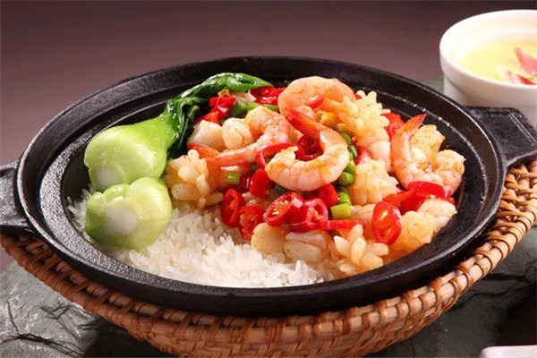 啊香婆煲仔饭加盟