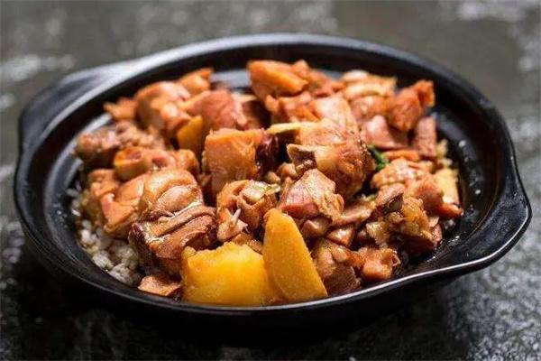 功夫客煲仔饭加盟