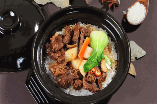 知味煲仔饭加盟