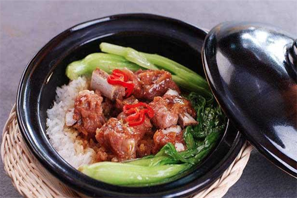 好运来煲仔饭加盟