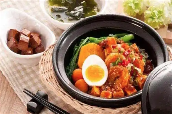 脆脆香煲仔饭加盟