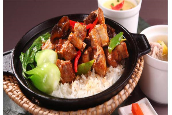 雅粤煲仔饭加盟