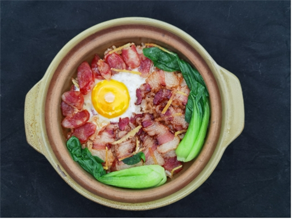 小萨煲仔饭加盟