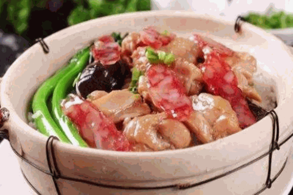 明伍煲仔饭加盟