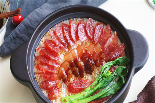 蝌蚪煲仔饭加盟