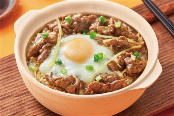 颗颗香煲仔饭加盟