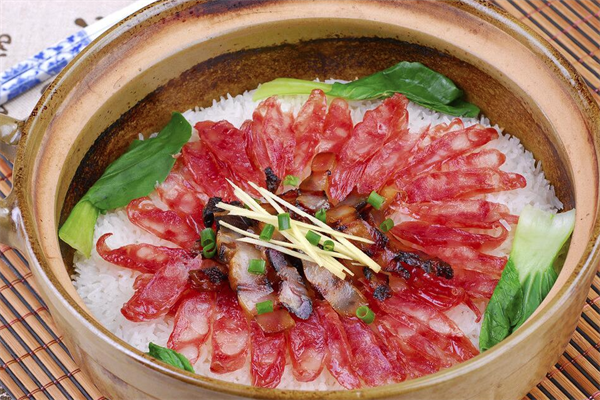 煲大厨煲仔饭加盟
