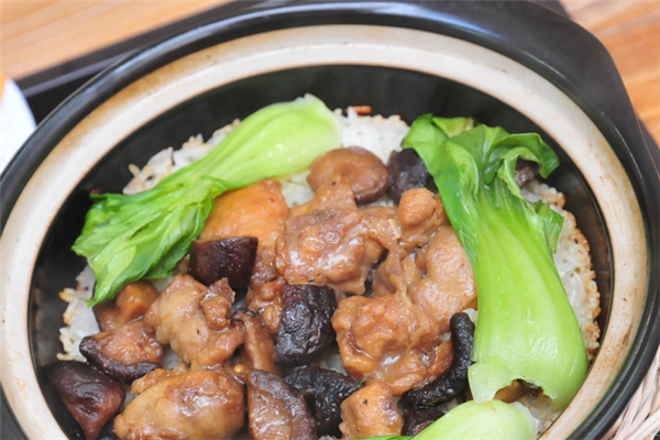 金子煲仔饭加盟