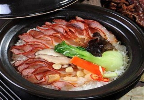 贤发煲仔饭加盟