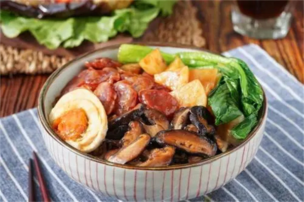 老黄煲仔饭加盟