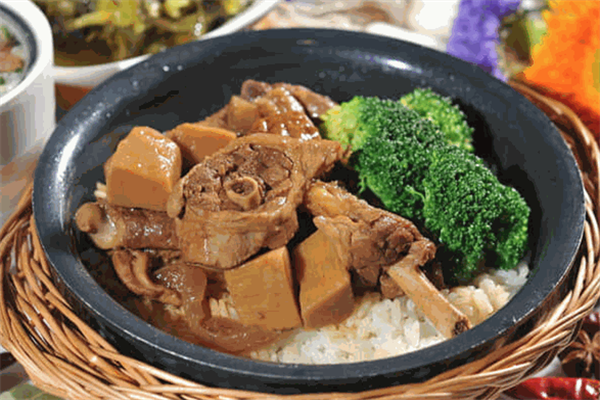 湘讧煲仔饭加盟
