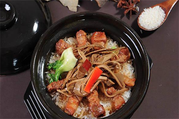 誉箐煲仔饭加盟