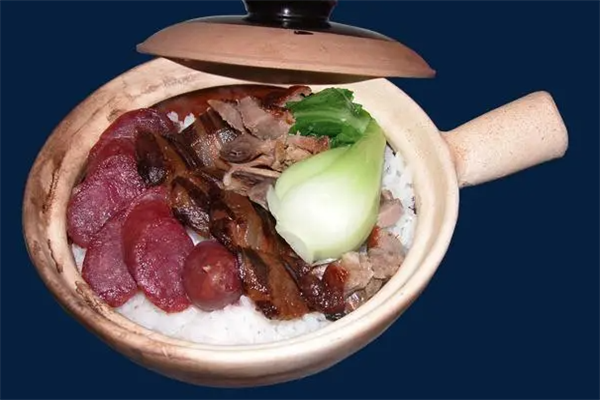 焖状元焖饭煲仔饭加盟