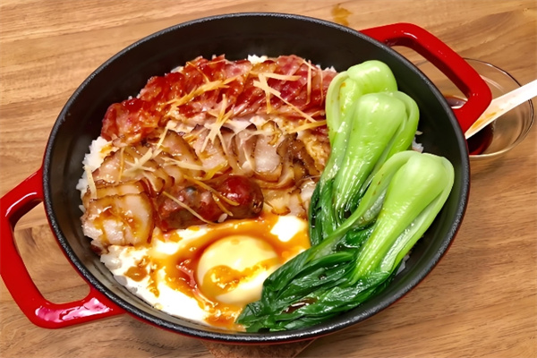 禾米煲仔饭加盟