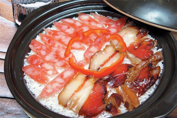 诚实煲仔饭加盟