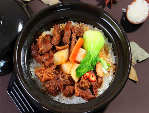 何记煲仔饭加盟